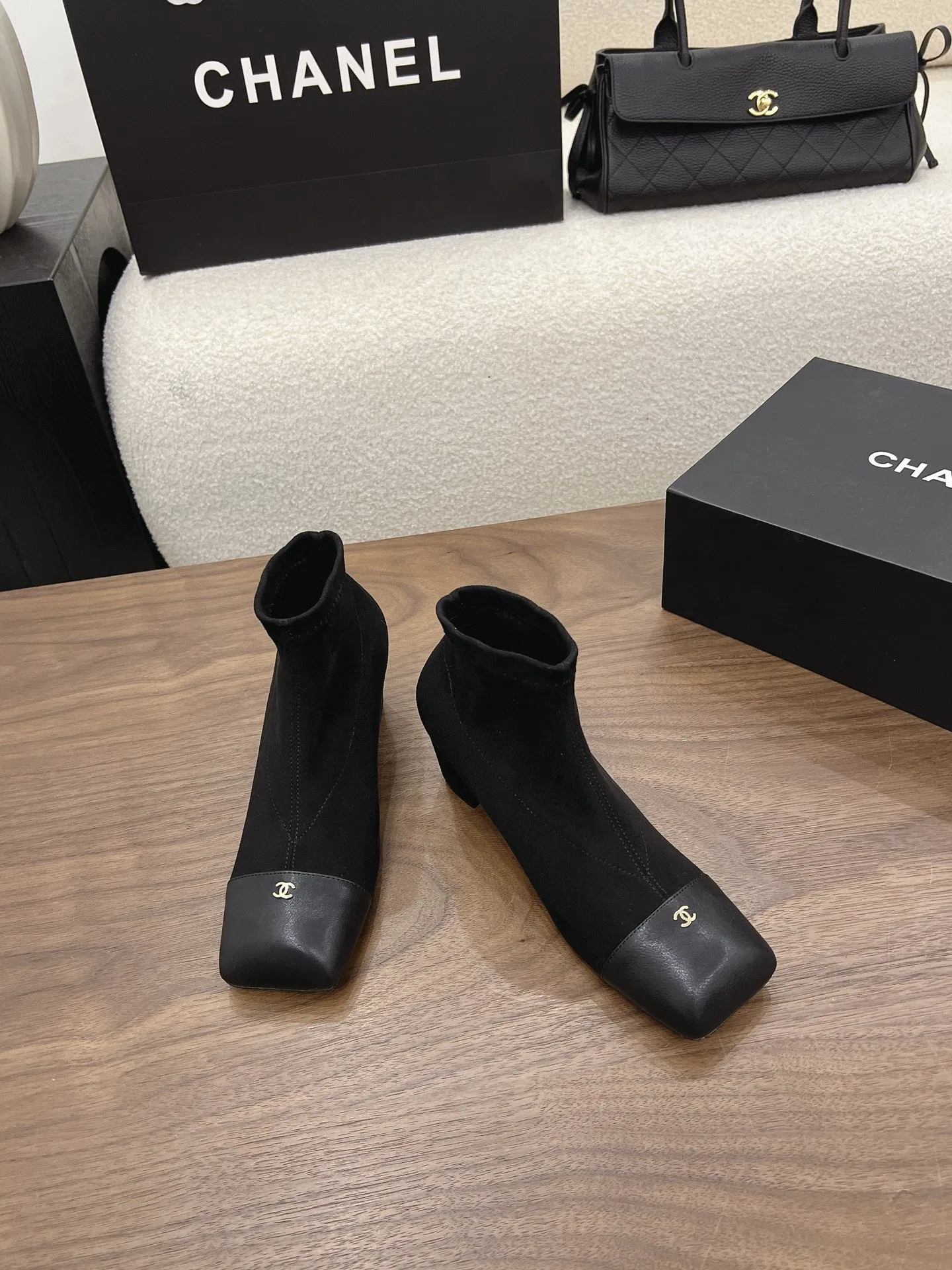 CHA 27FW MSEOZZY 150 부츠 18