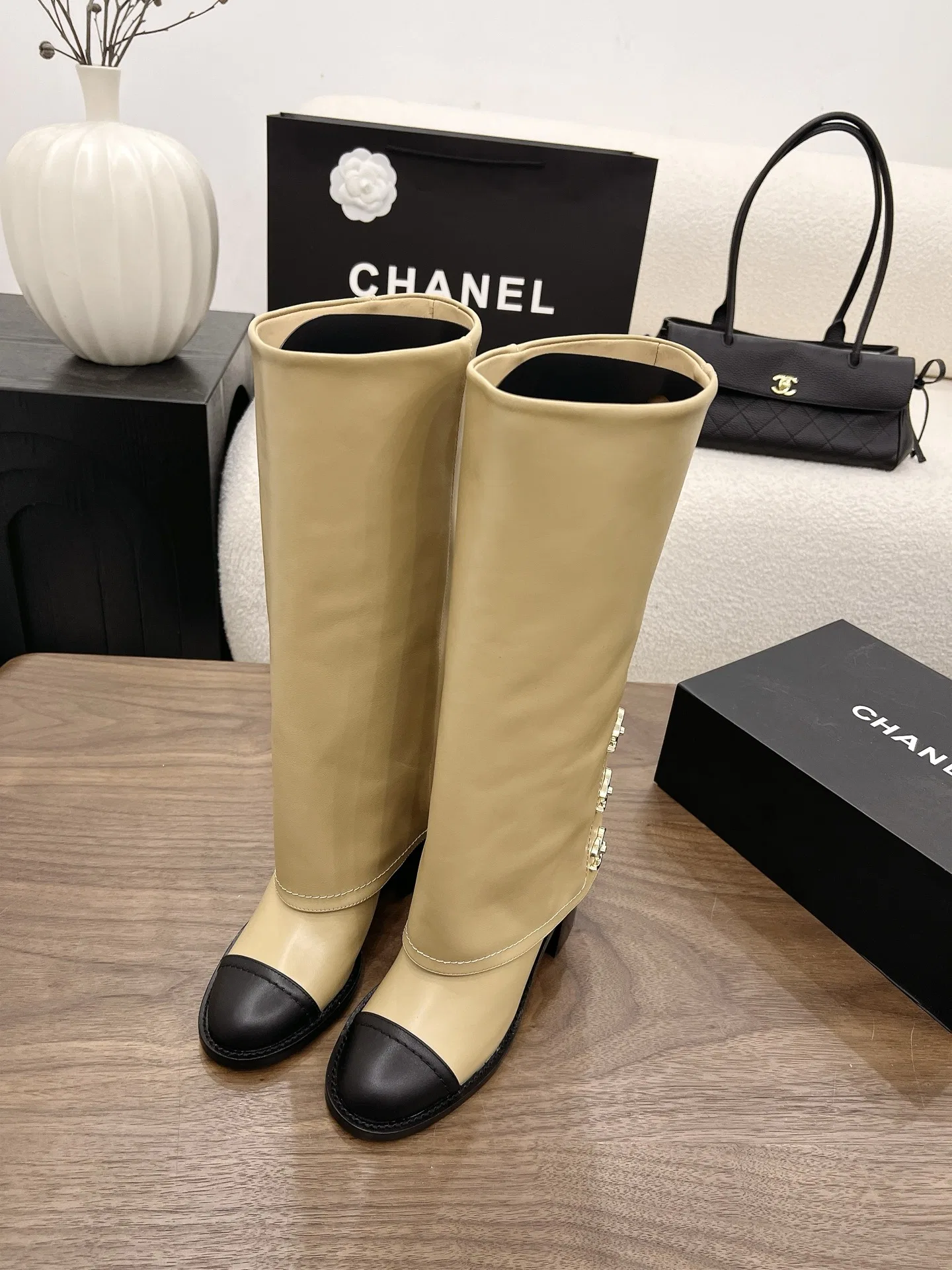 CHA 27FW MSEOZZY 153 부츠 10