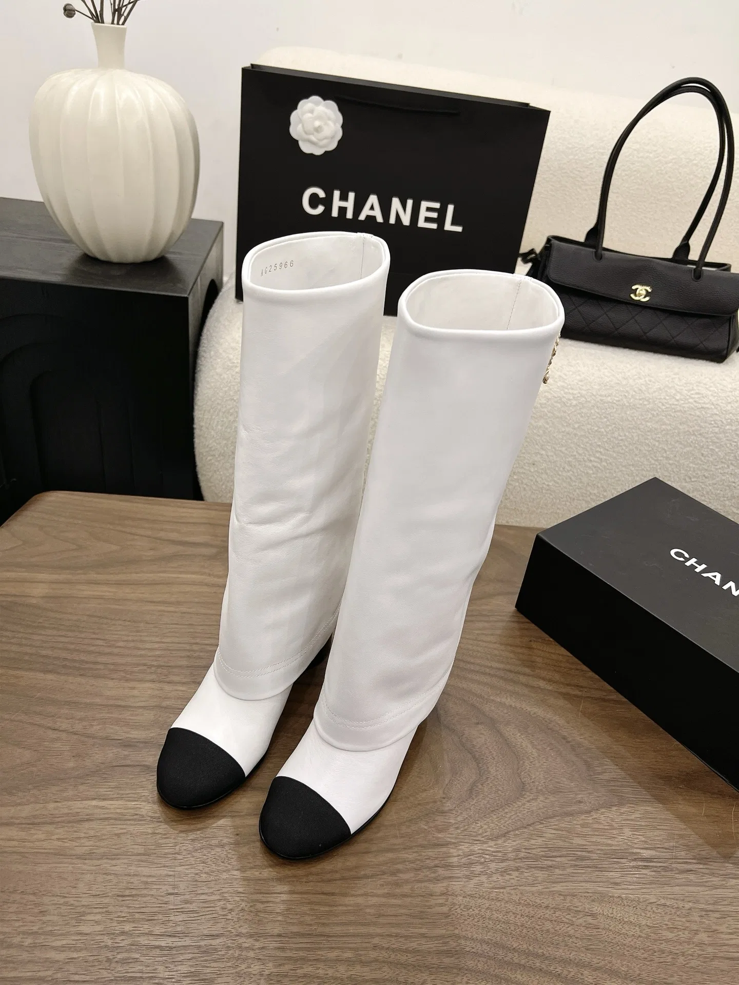 CHA 27FW MSEOZZY 155 부츠 18