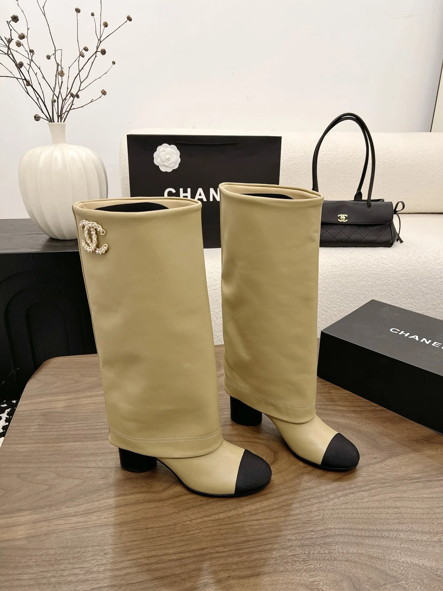 CHA 27FW MSEOZZY 155 부츠 32