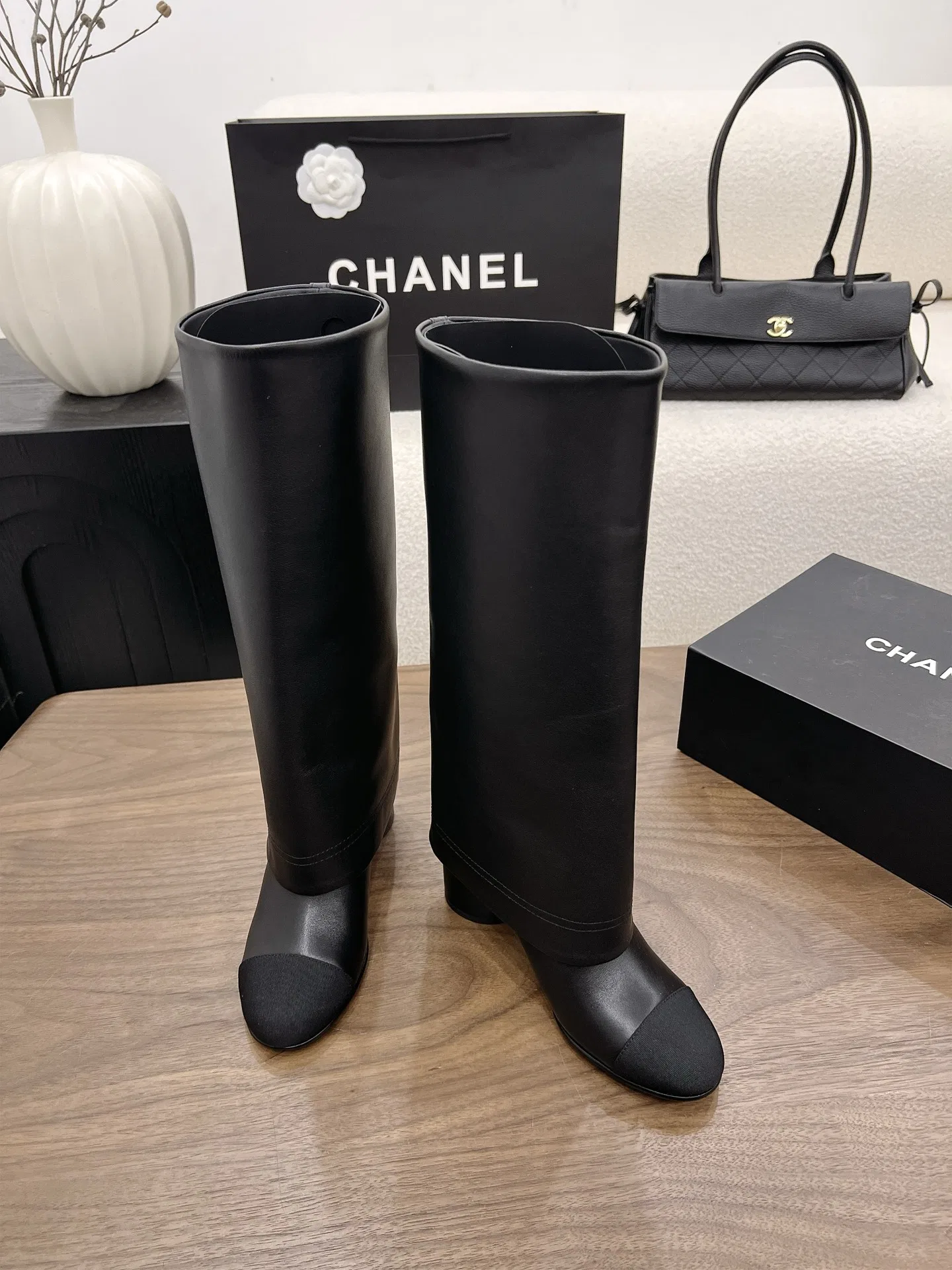 CHA 27FW MSEOZZY 155 부츠 37