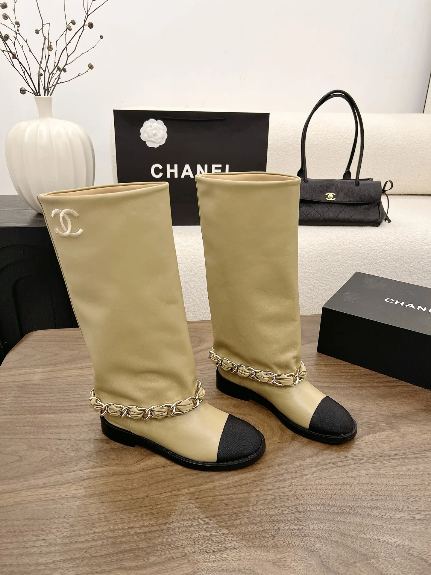 CHA 27FW MSEOZZY 157 부츠 15