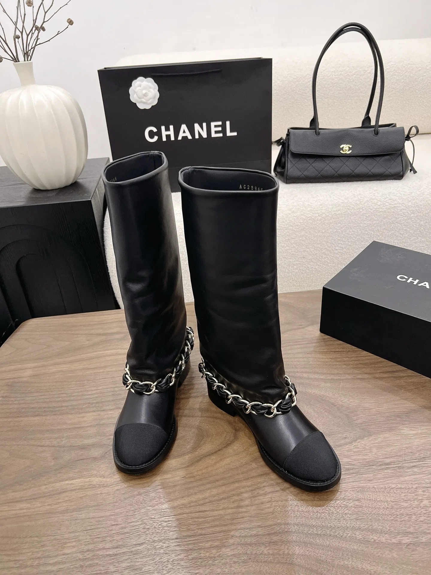 CHA 27FW MSEOZZY 157 부츠 20