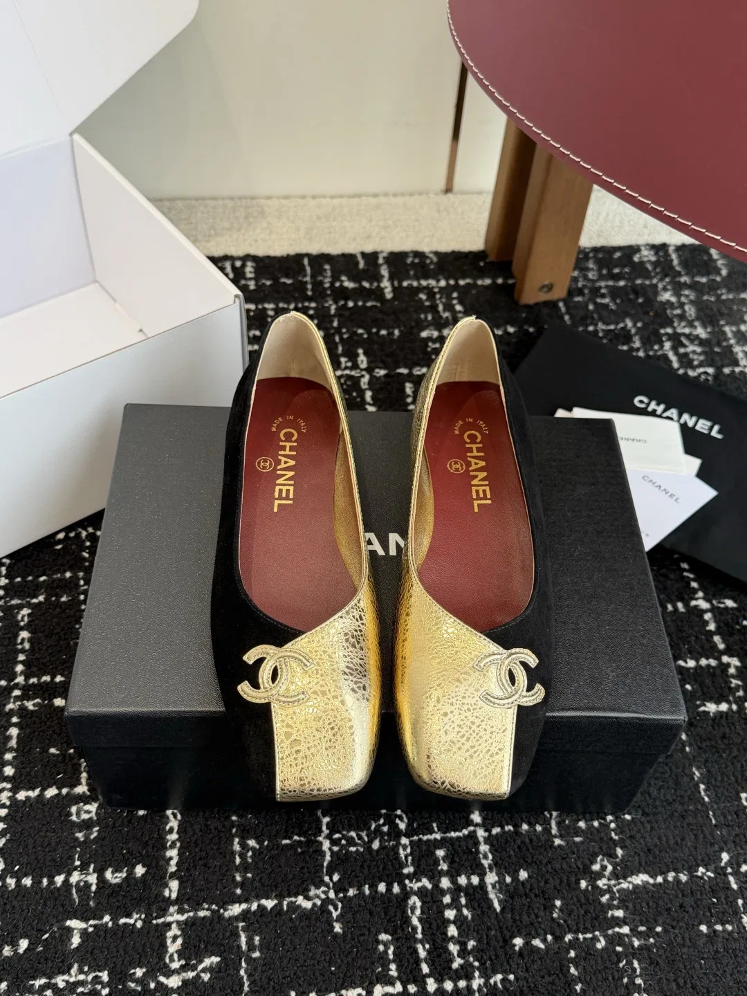CHA 27FW SNTTJGC 004 플랫슈즈 19