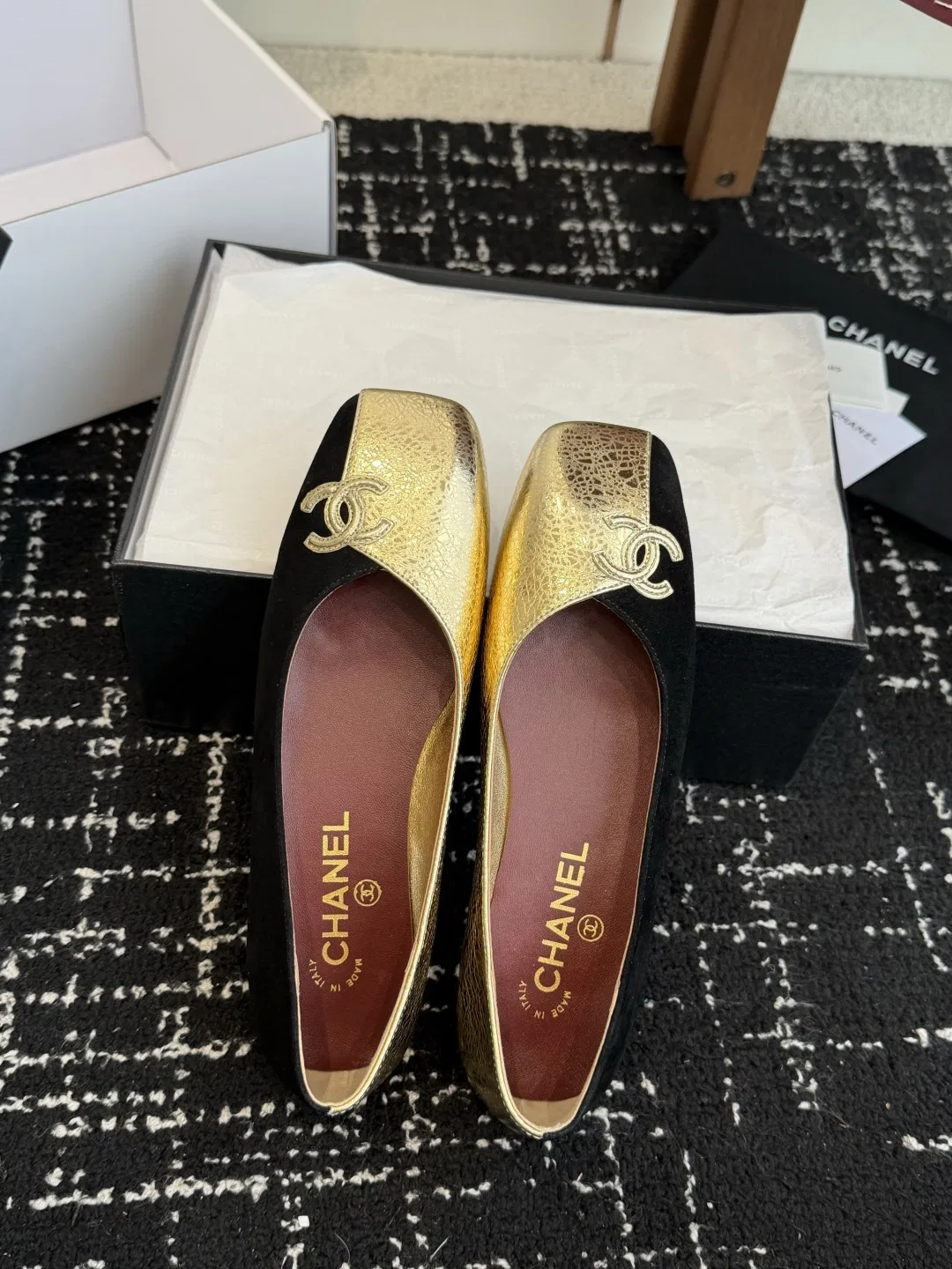 CHA 27FW SNTTJGC 004 플랫슈즈 21