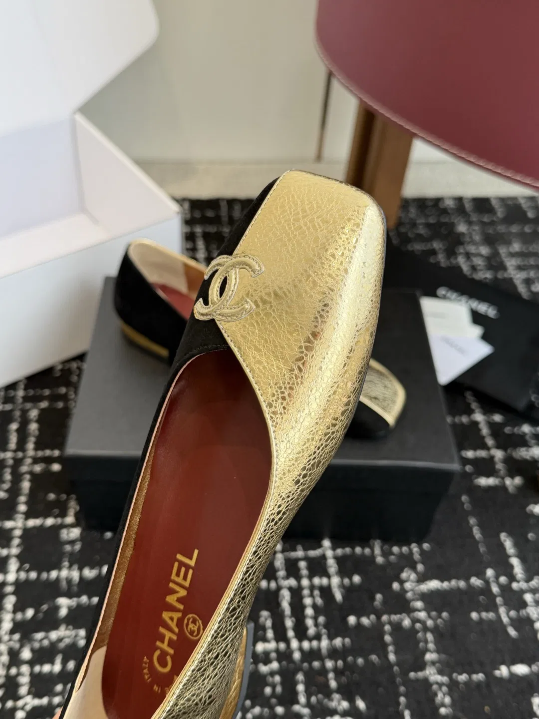 CHA 27FW SNTTJGC 004 플랫슈즈 23