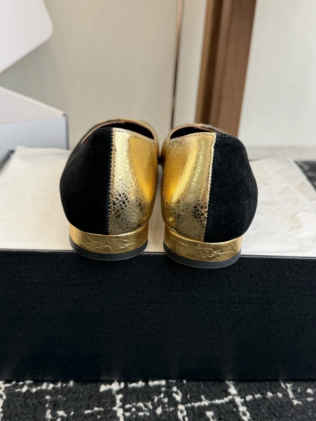 CHA 27FW SNTTJGC 004 플랫슈즈 26