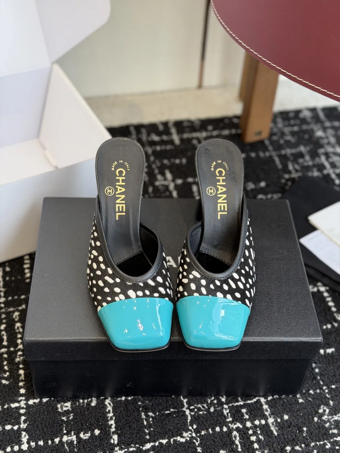 CHA 27FW SNTTJGC 034 구두 19