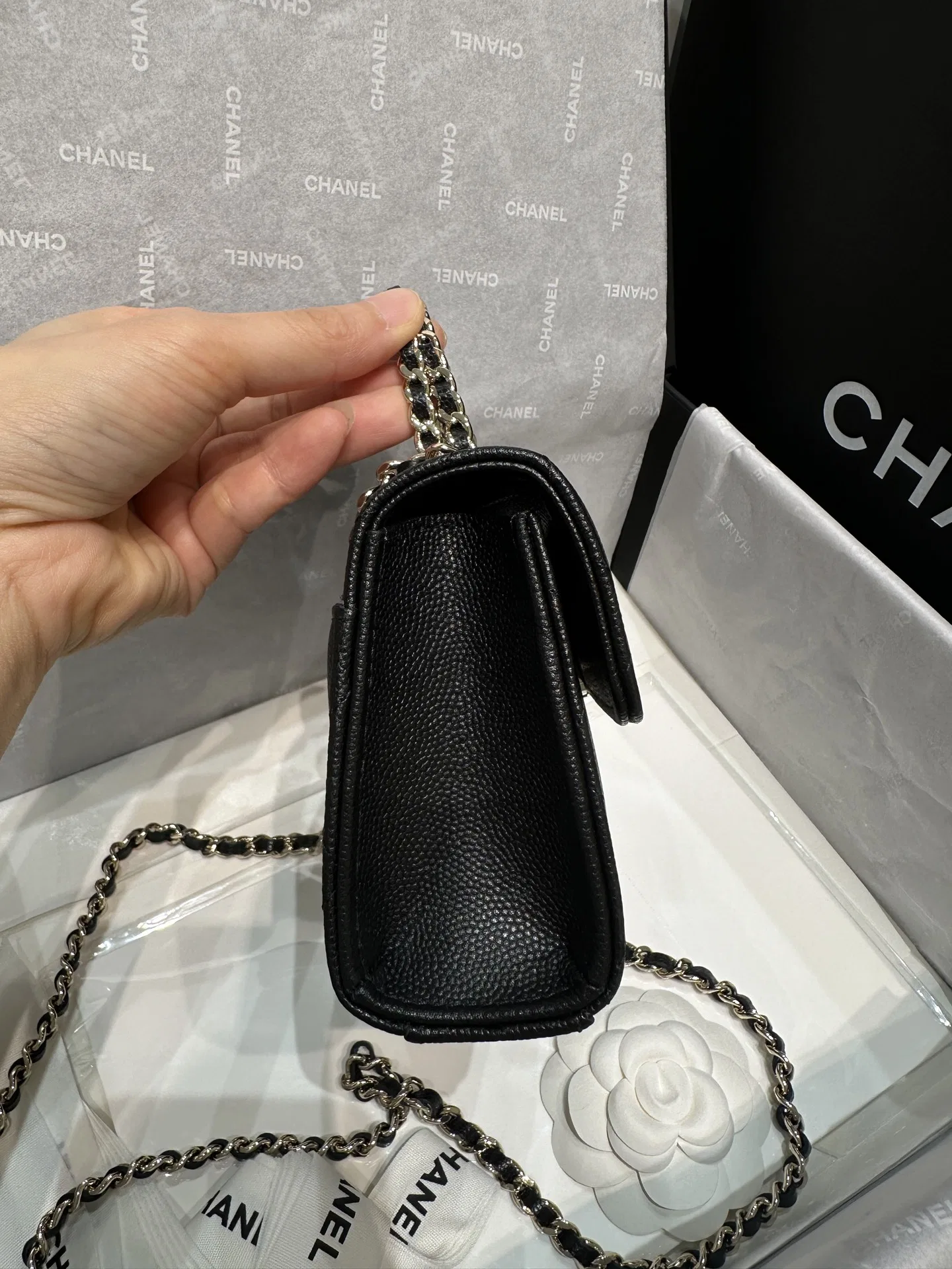 CHA 27FW WBNDIHA 027 토트백 45