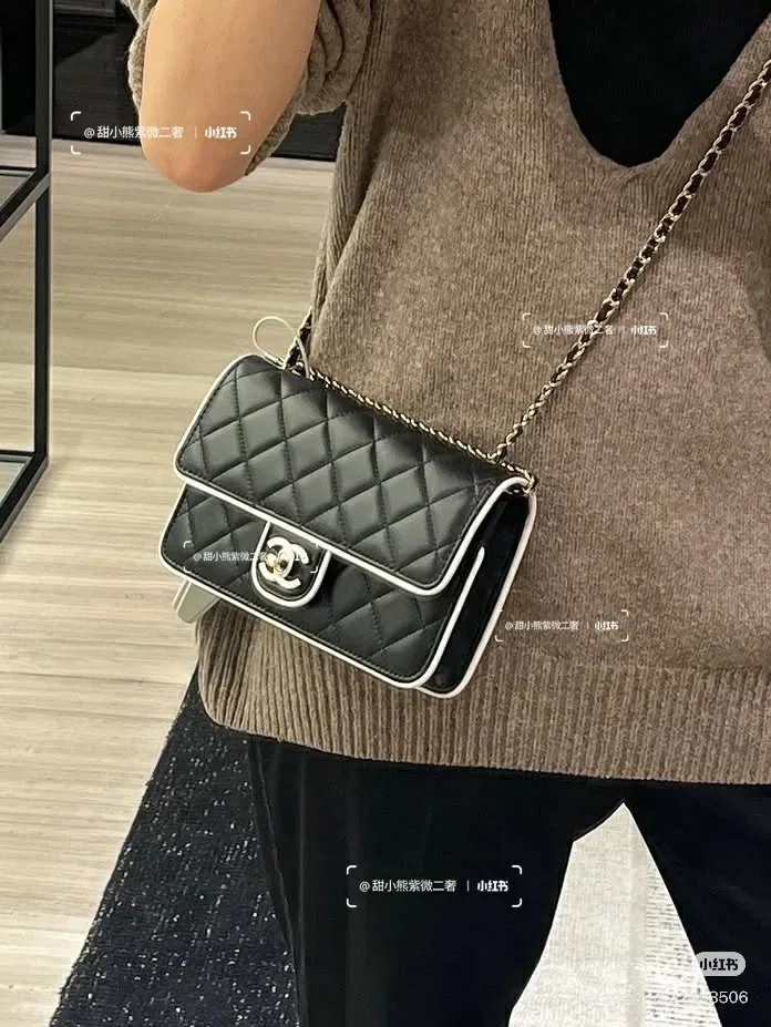 CHA 27FW WBNDIHA 044 미니백 34