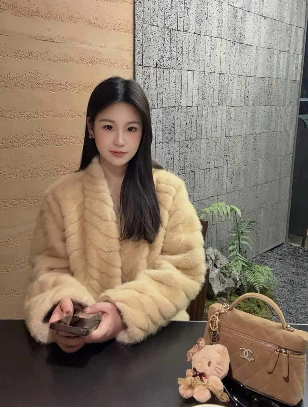 CHA 27FW WBNDIHA 045 미니백 13