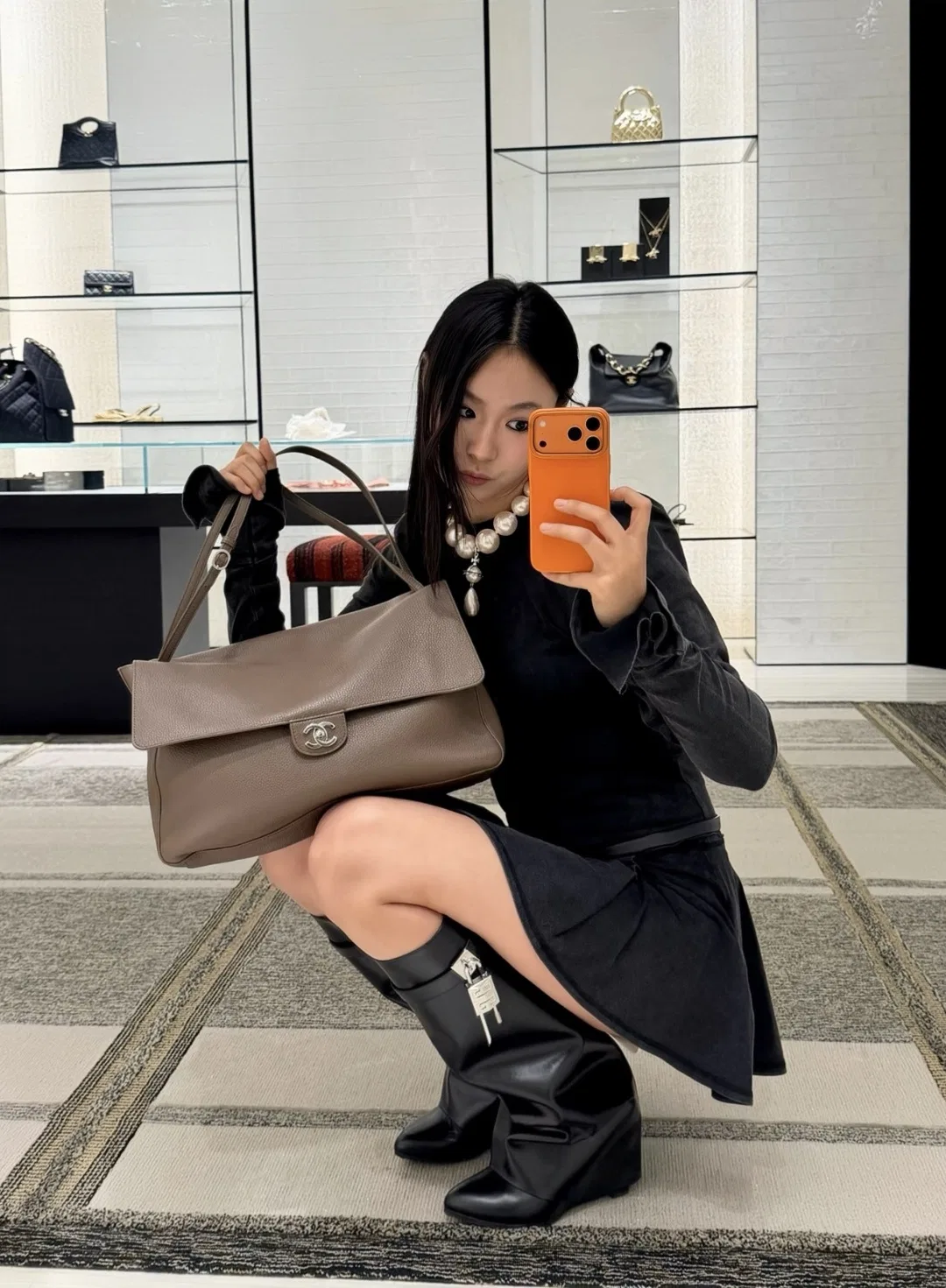 CHA 27FW WBNDIHA 058 숄더백 23