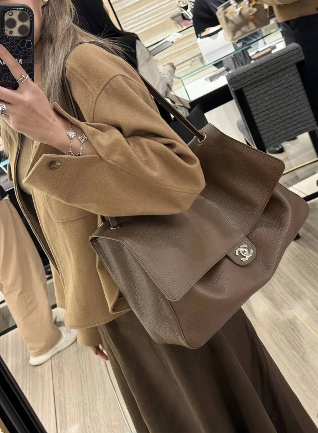 CHA 27FW WBNDIHA 058 숄더백 26