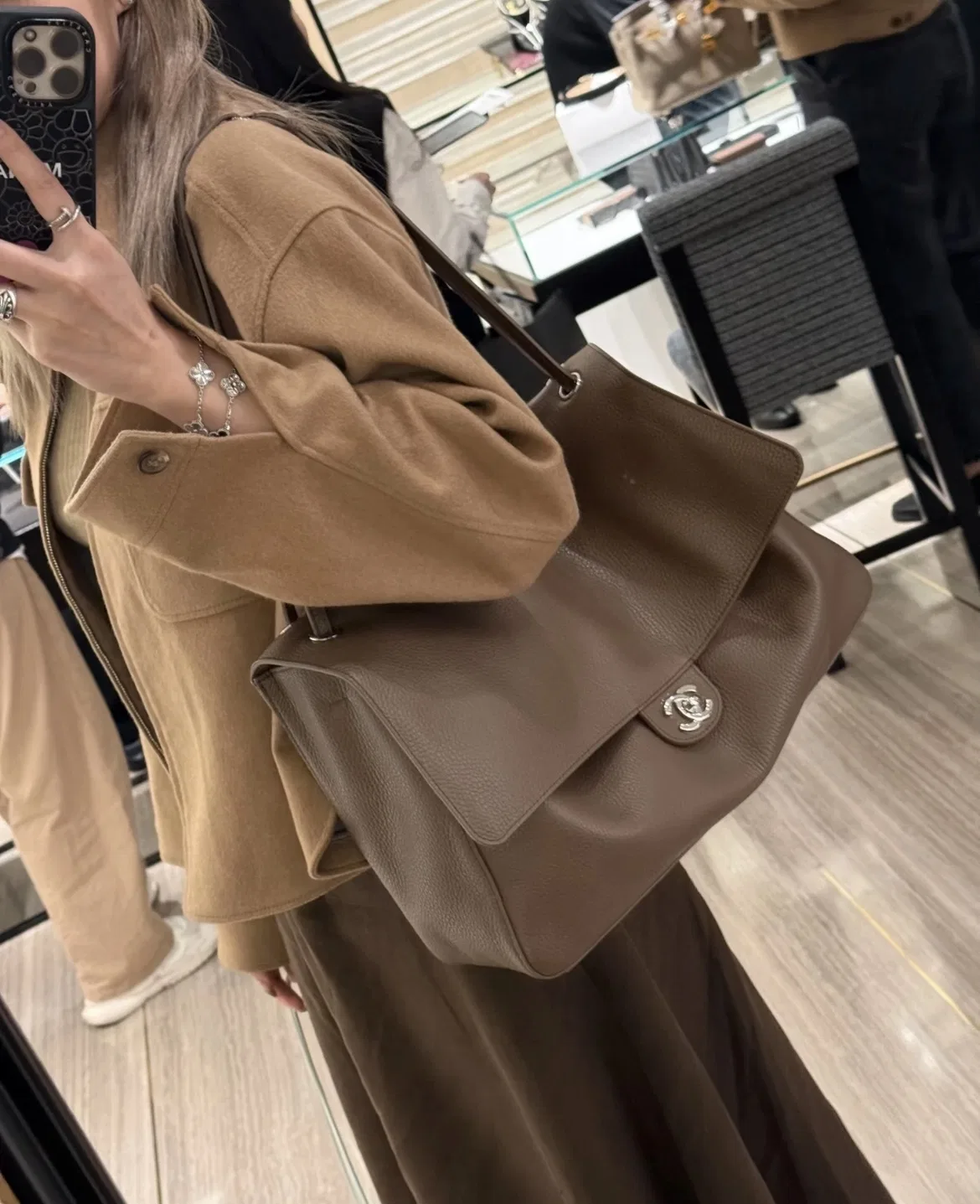 CHA 27FW WBNDIHA 058 숄더백 39