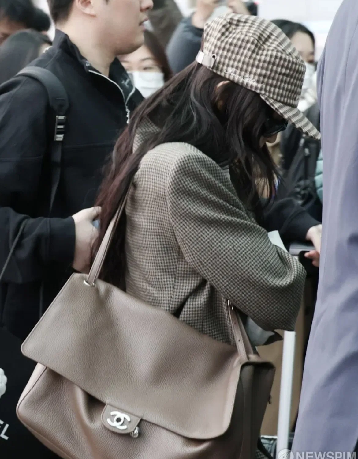 CHA 27FW WBNDIHA 058 숄더백 48