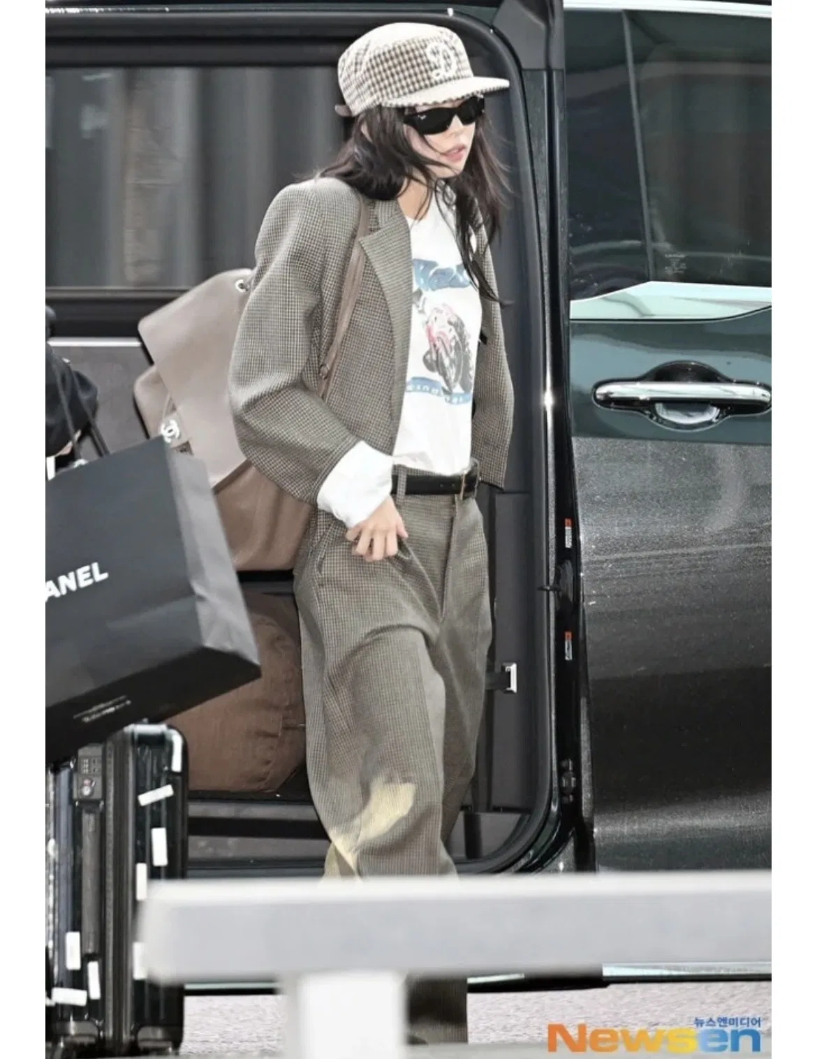 CHA 27FW WBNDIHA 058 숄더백 51