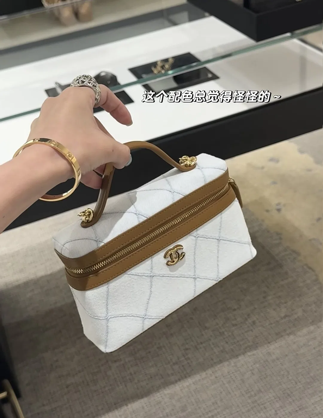CHA 27FW WBNDIHA 099 미니백 25