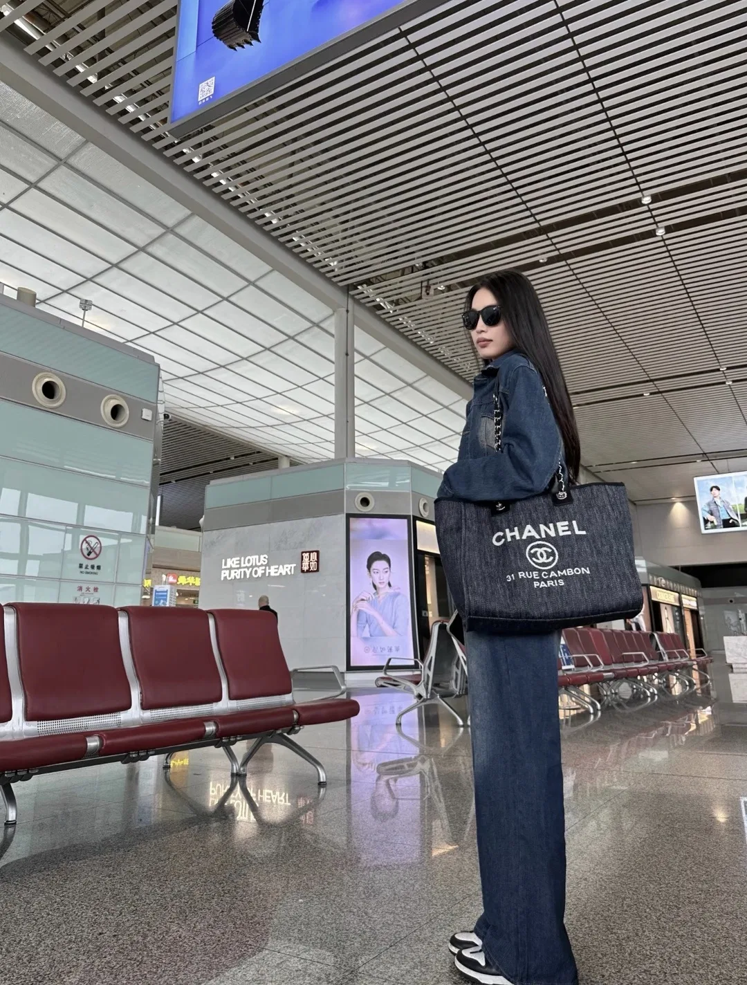 CHA 27FW WBNDIHA 178 숄더백 21