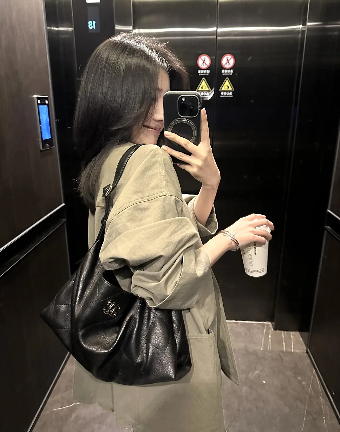 CHA 27FW WBNDIHA 183 토트백 11