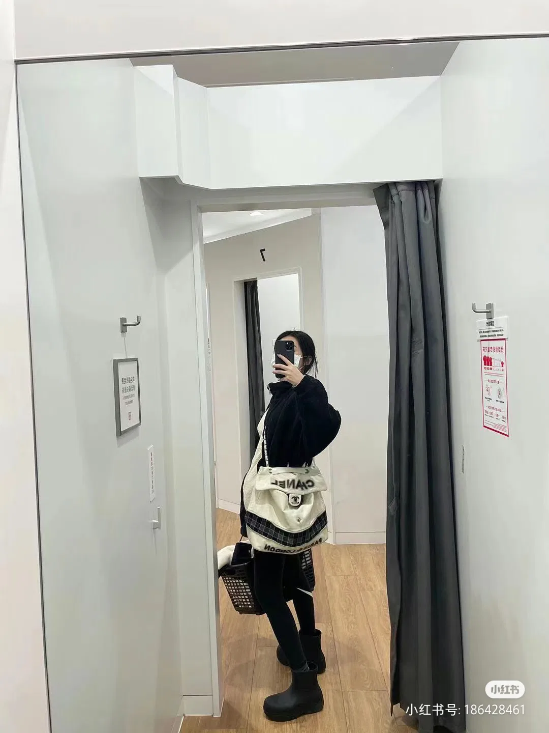 CHA 27FW WBNDIHA 214 숄더백 21