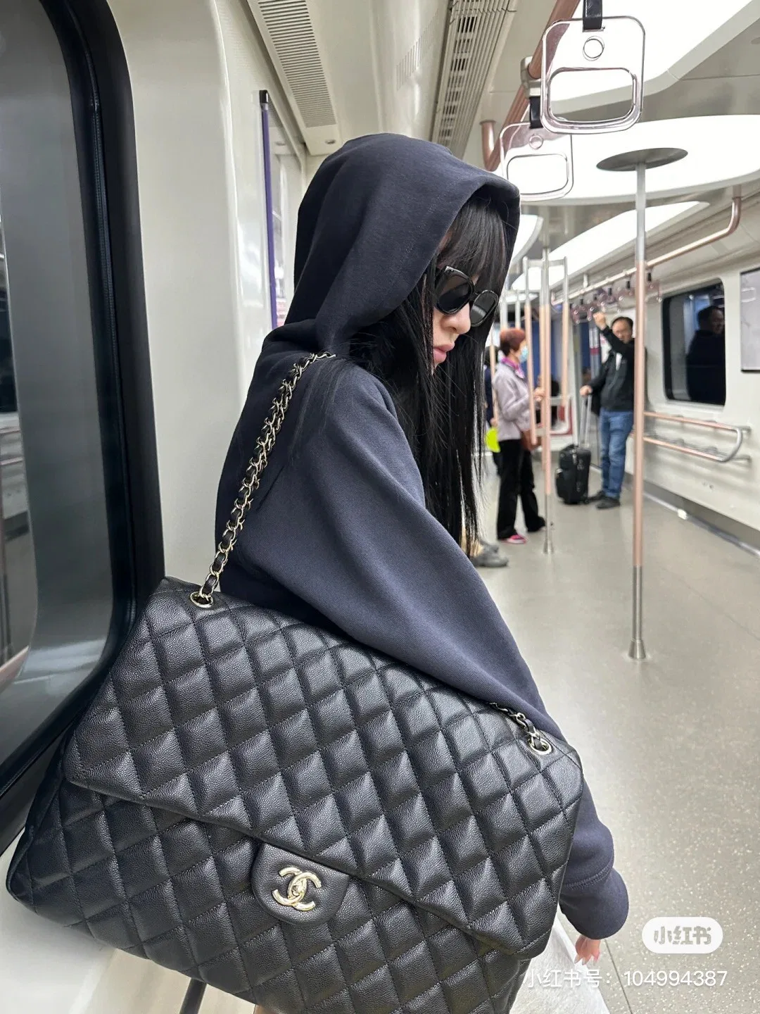CHA 27FW WBNDIHA 217 숄더백 13