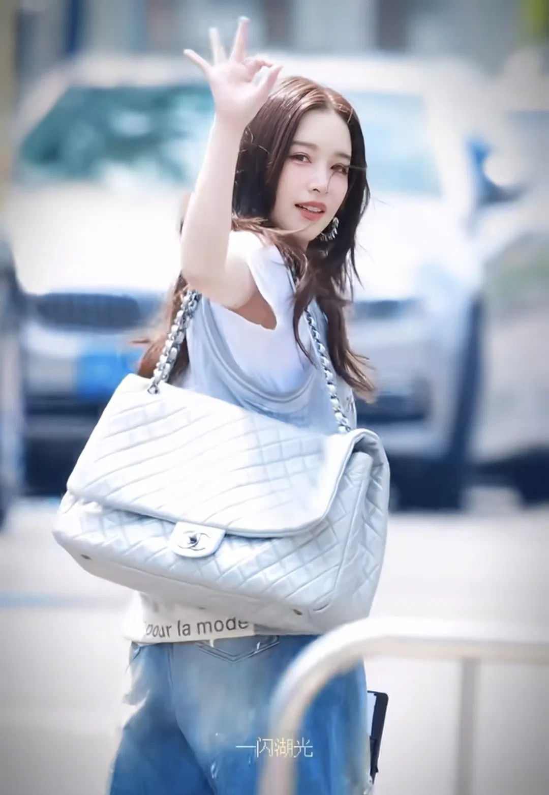 CHA 27FW WBNDIHA 218 숄더백 17