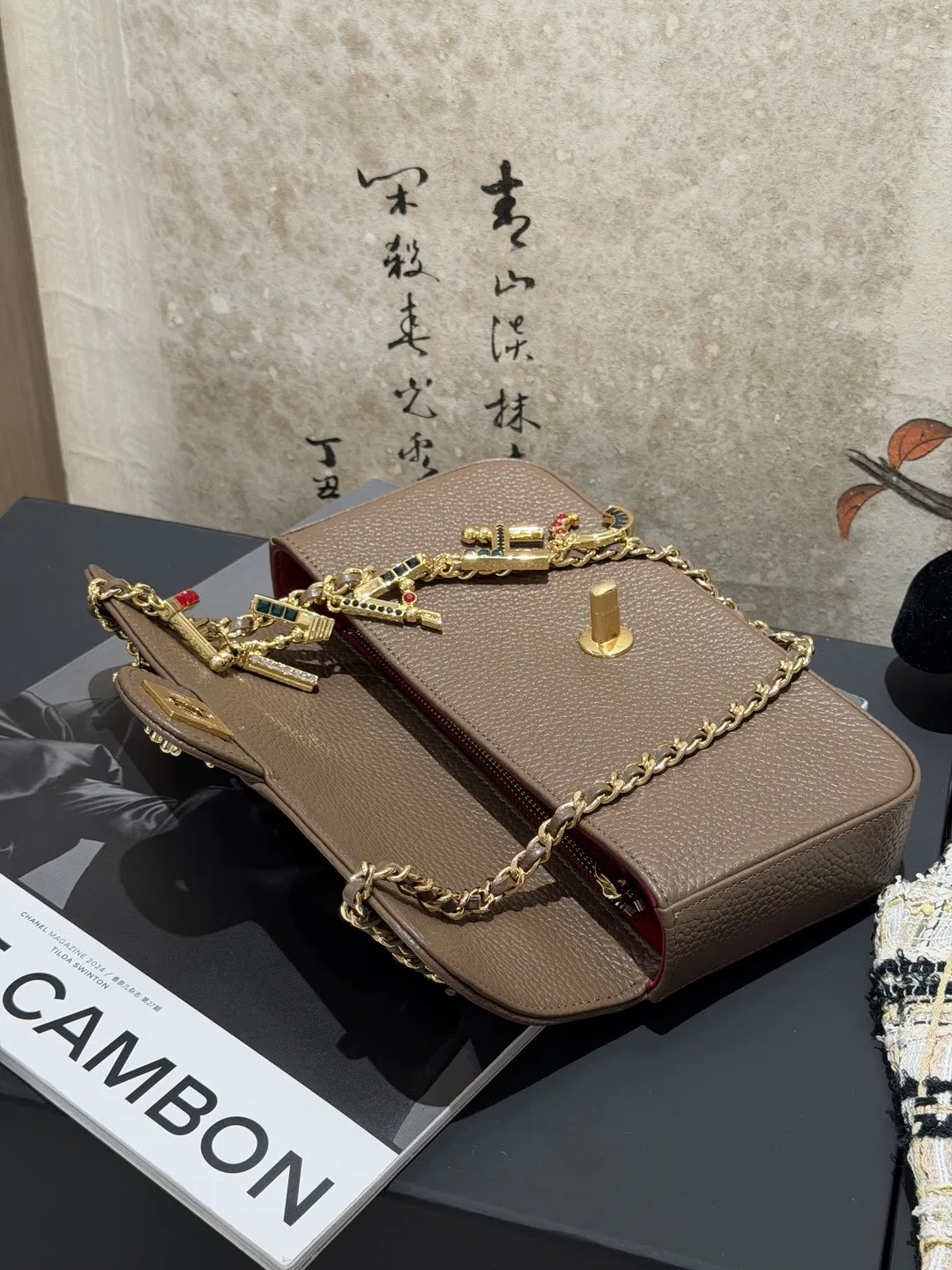 CHA 27FW WBNDIHA 249 숄더백 27