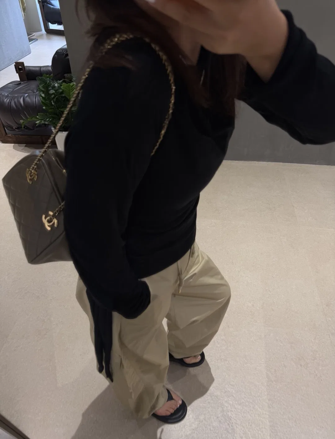 CHA 27FW WBNDIHA 256 숄더백 14
