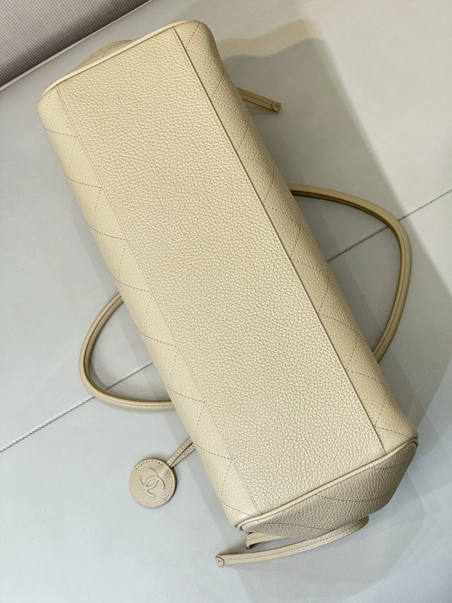 CHA 27FW WBNDIHA 291 숄더백 9