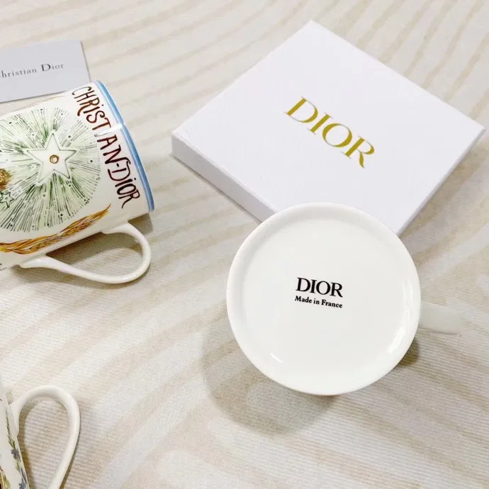 DIO 27FW DDYUTME 015 컵 8