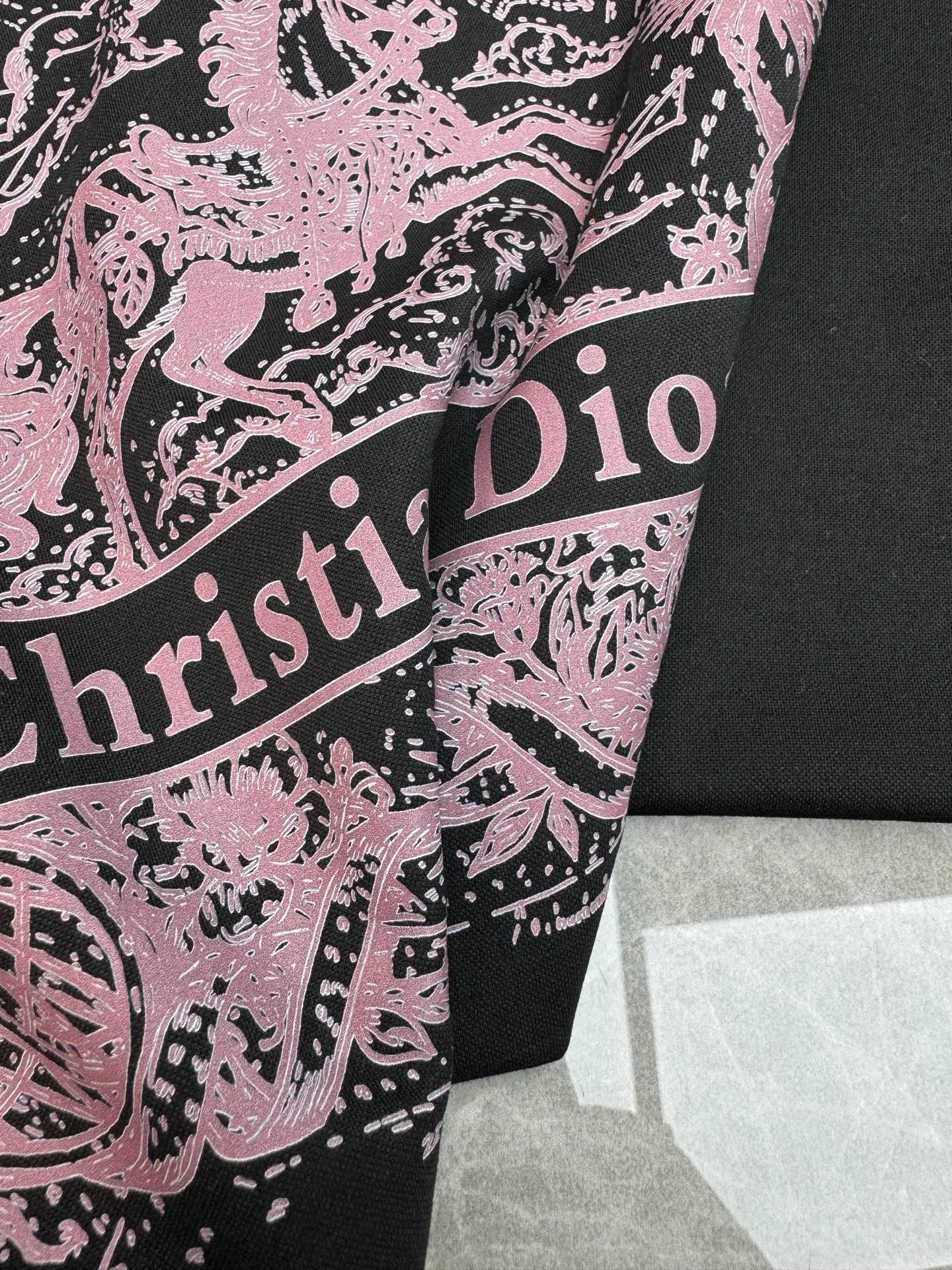 DIO 27FW EVVIHGY 016 반팔티셔츠 12