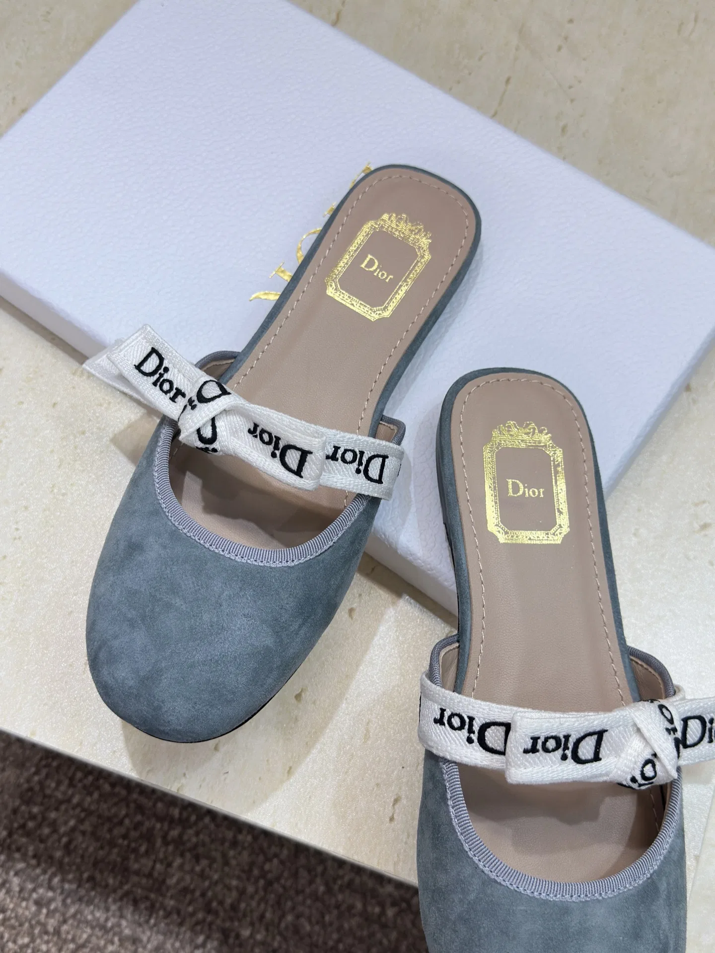DIO 27FW HEYSUYT 055 플랫슈즈 8