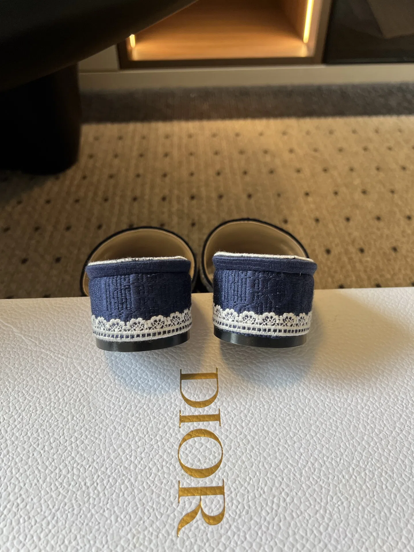 DIO 27FW KXAHBPC 001 슬리퍼 9
