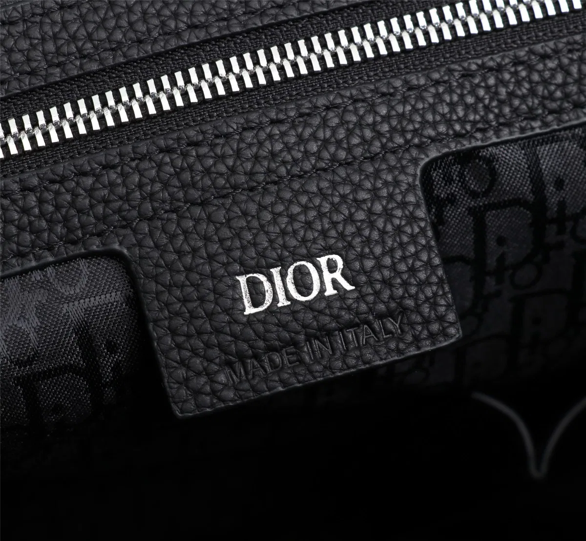 DIO 27FW NJWMKXS 009 토트백 9