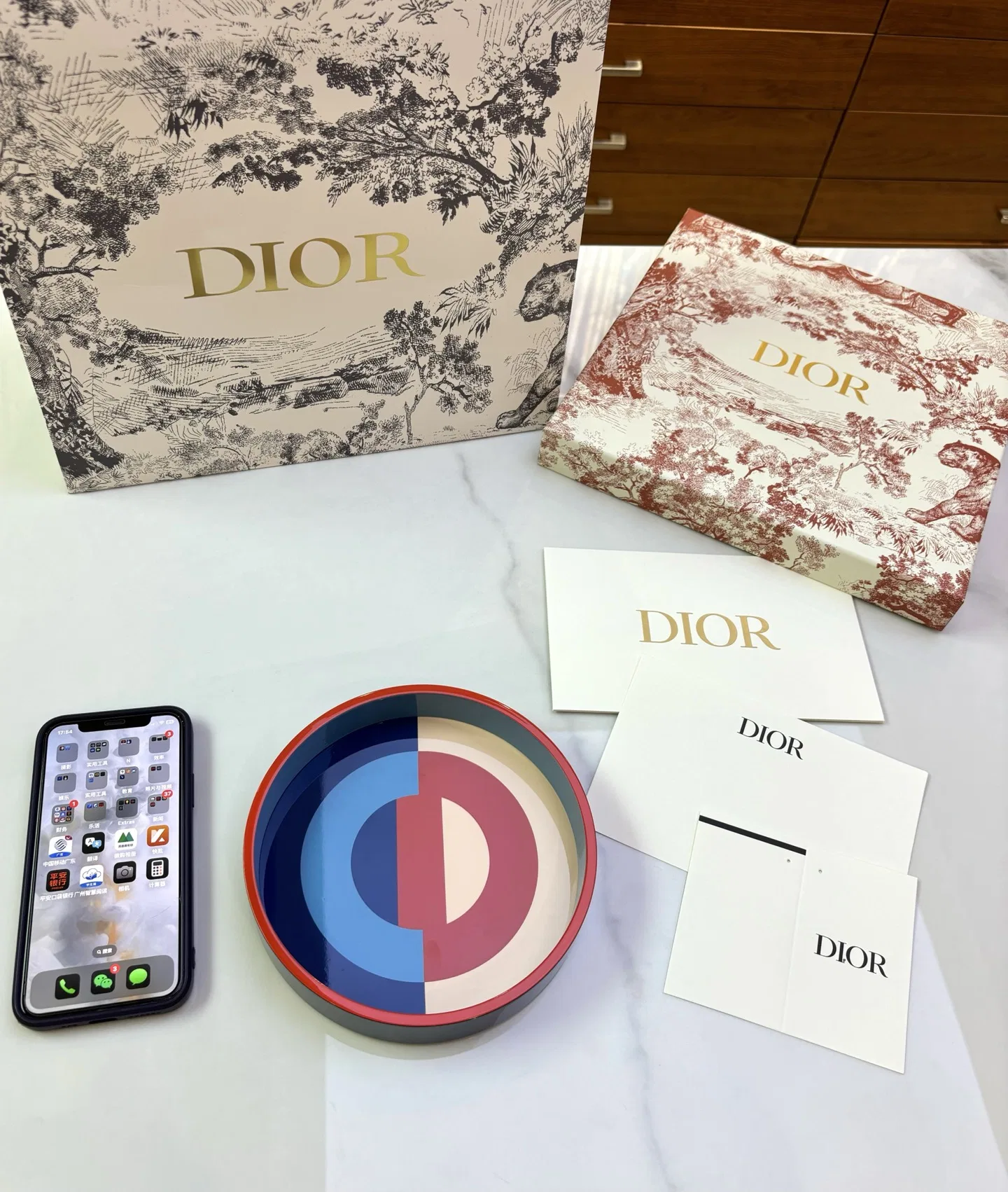 DIO 27FW OJOMUZF 002 트레이 32