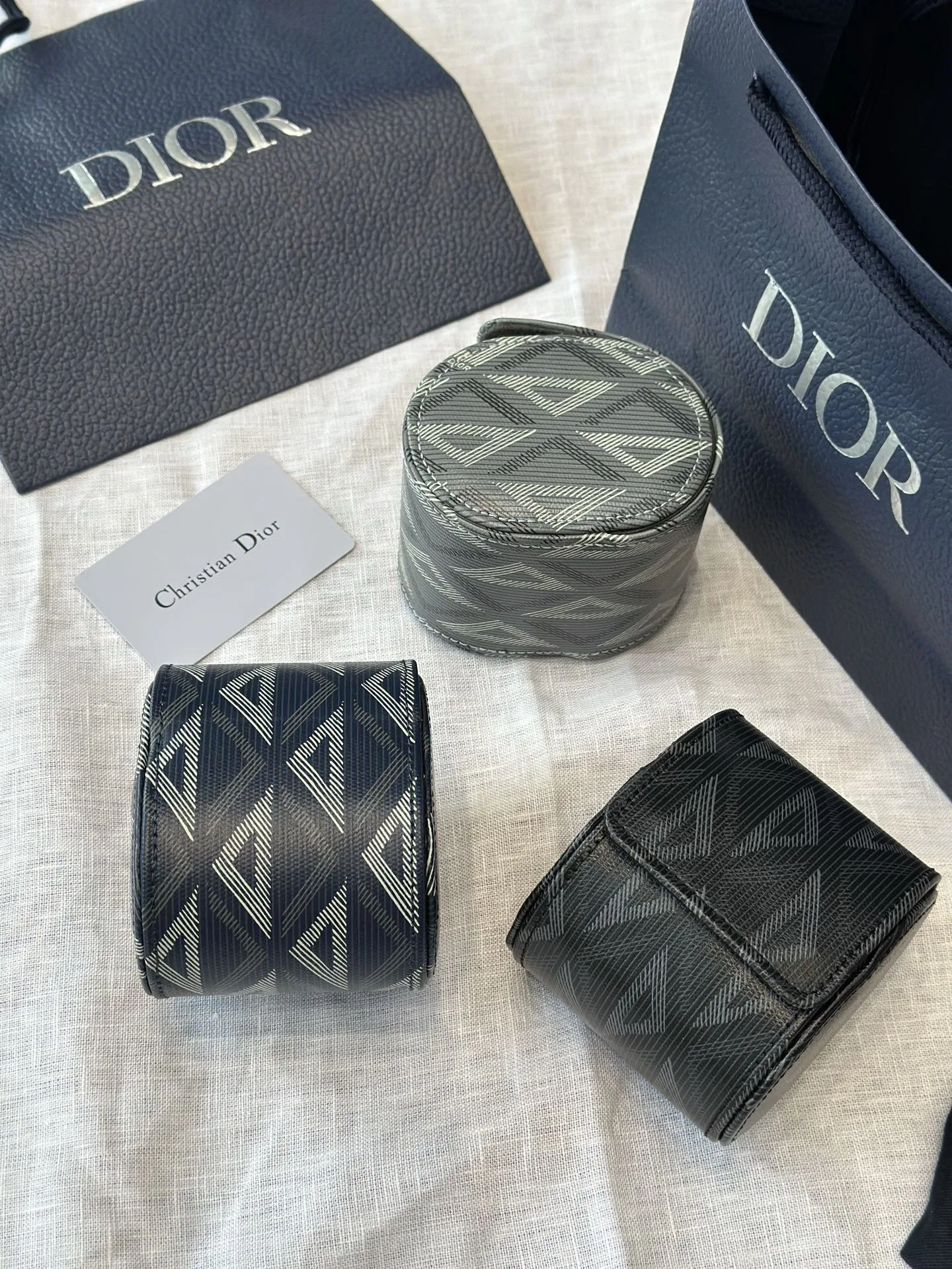 DIO 27FW OJOMUZF 026 시계보관함 19