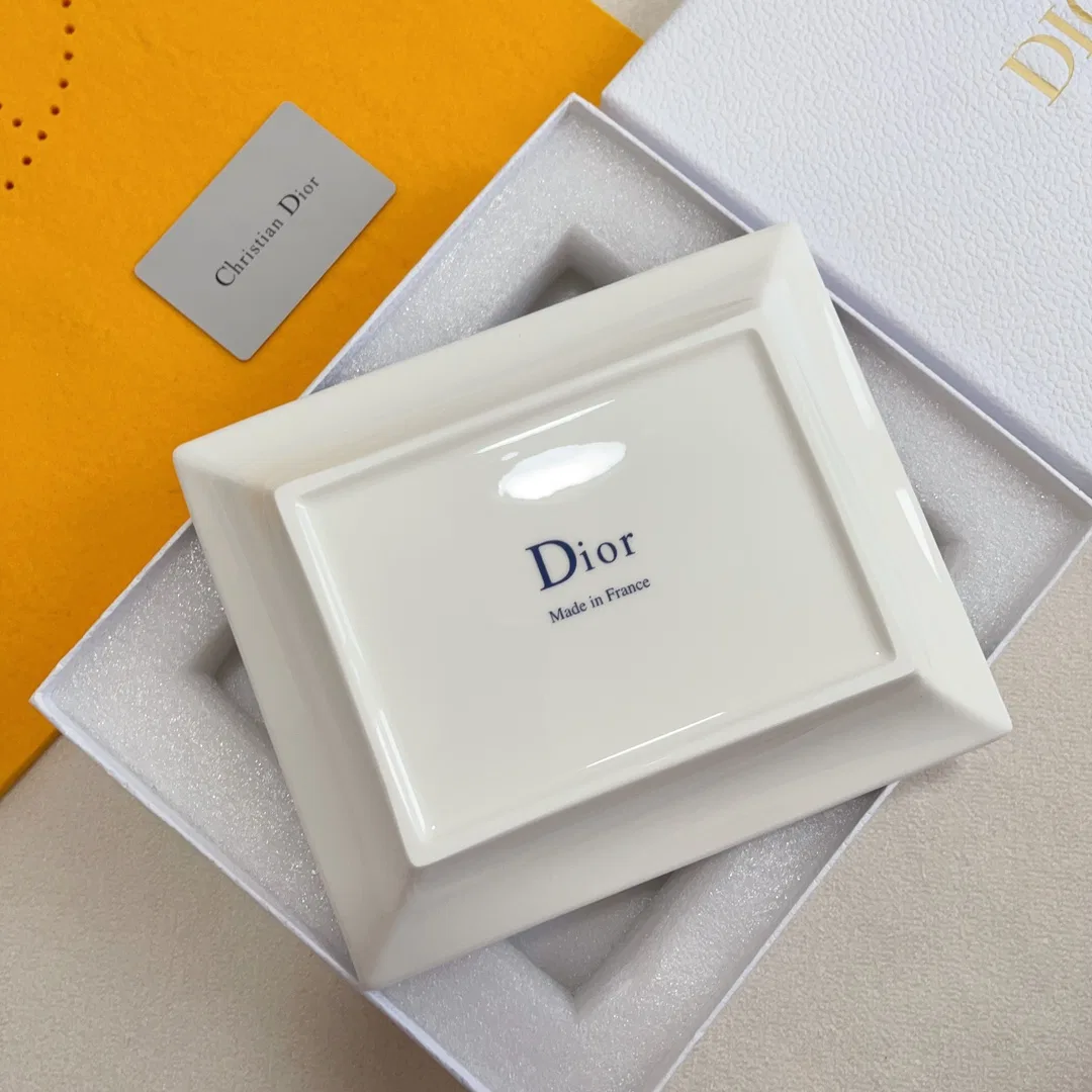 DIO 27FW OJOMUZF 039 찻잔세트 8