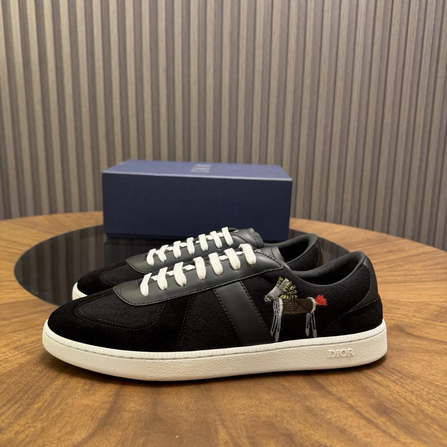 DIO 27FW OUNYZGO 002 스니커즈 12