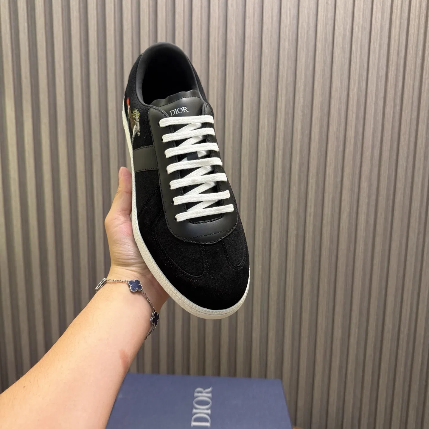 DIO 27FW OUNYZGO 002 스니커즈 14