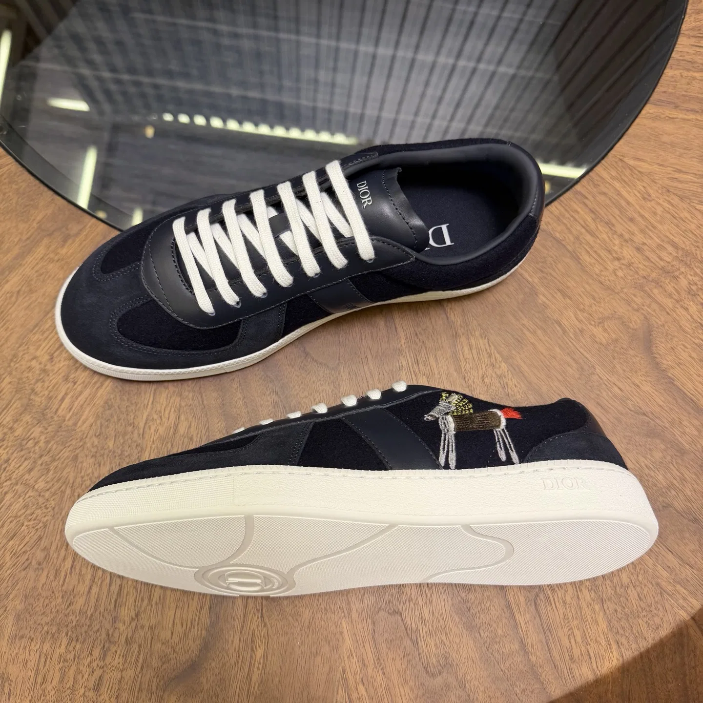 DIO 27FW OUNYZGO 002 스니커즈 24