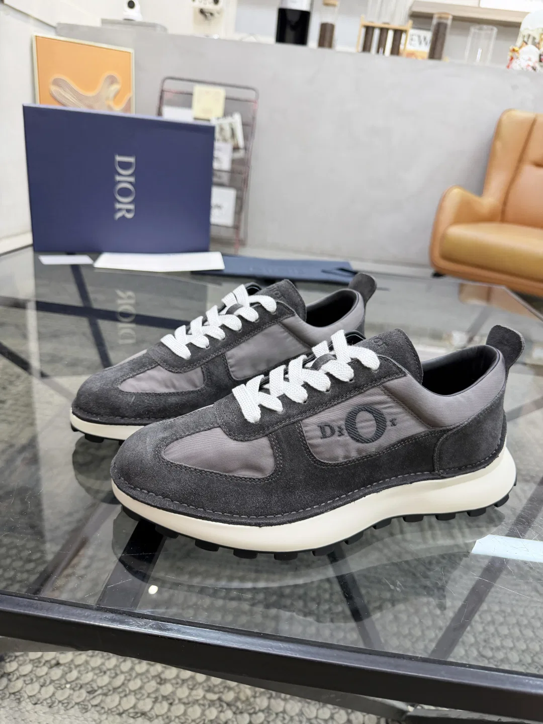 DIO 27FW OUNYZGO 003 스니커즈 37