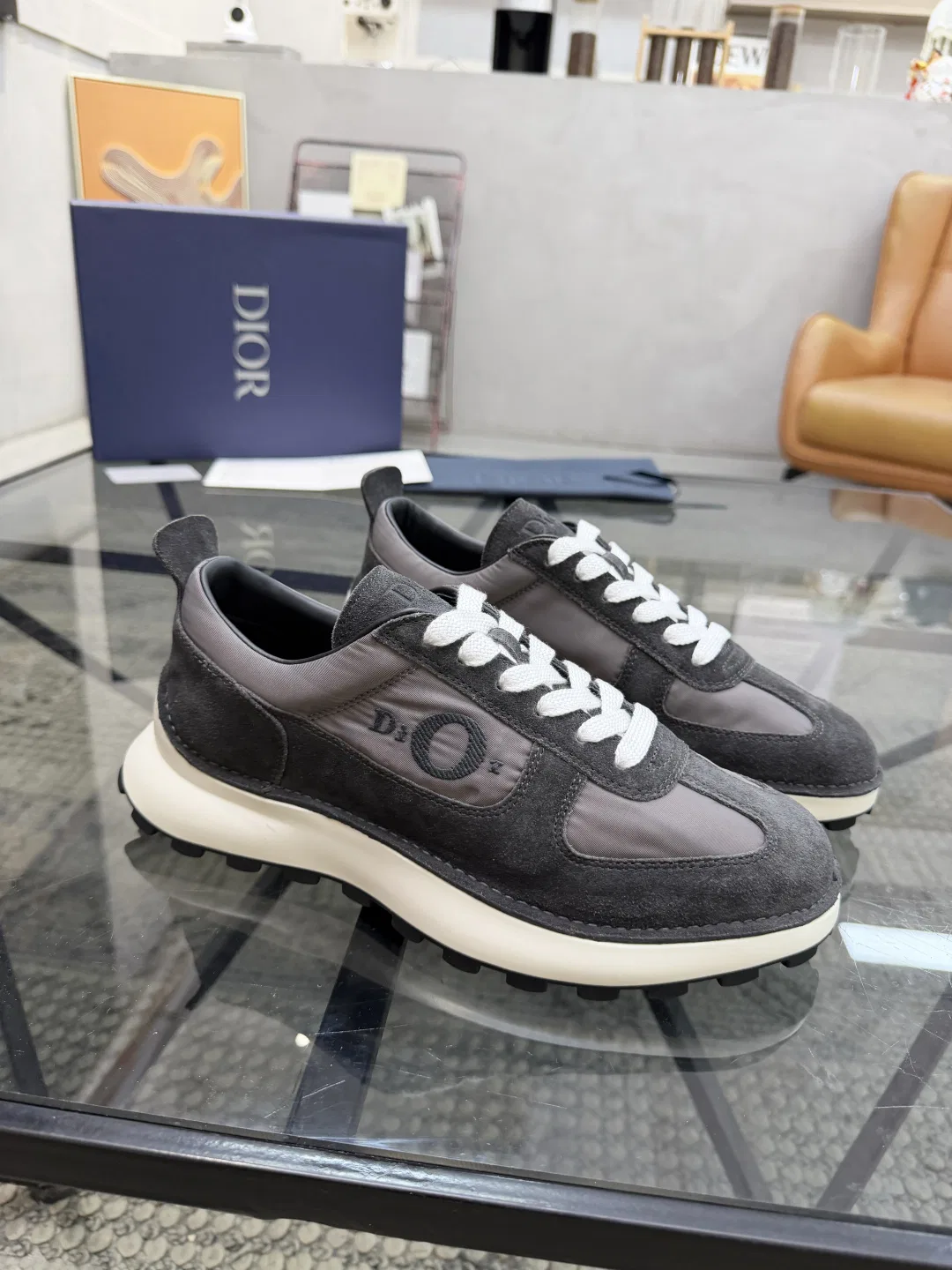 DIO 27FW OUNYZGO 003 스니커즈 38