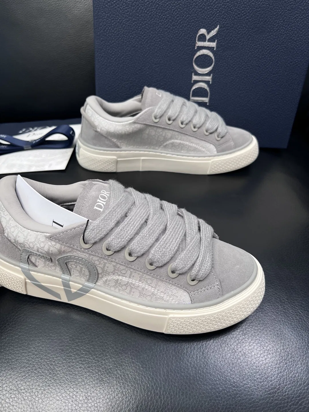DIO 27FW OUNYZGO 004 스니커즈 41