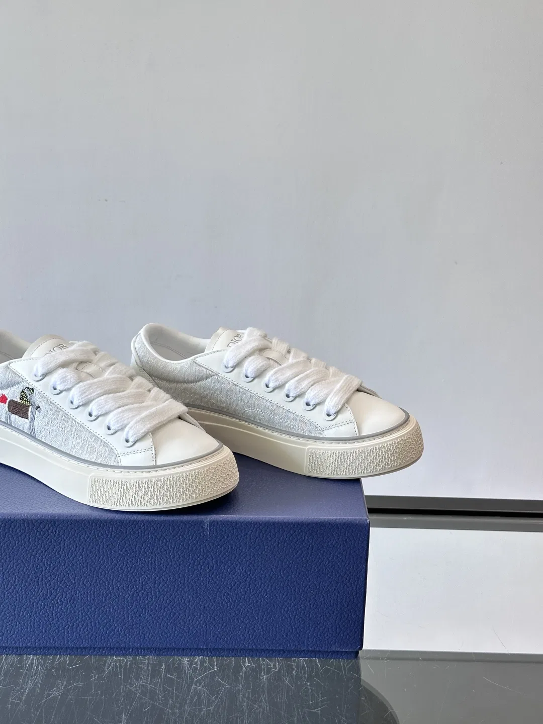 DIO 27FW OUNYZGO 019 스니커즈 7