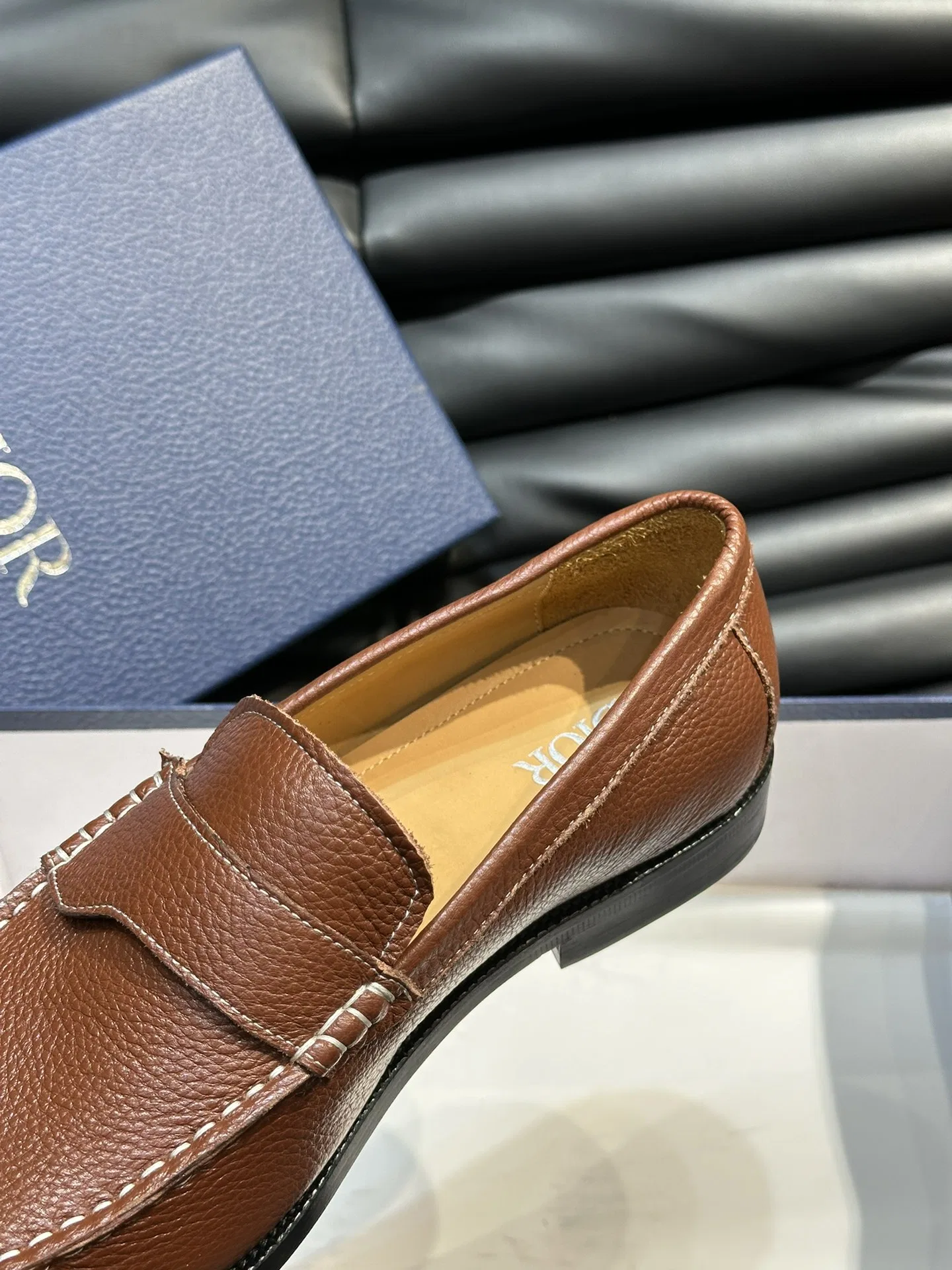 DIO 27FW OUNYZGO 061 로퍼 8