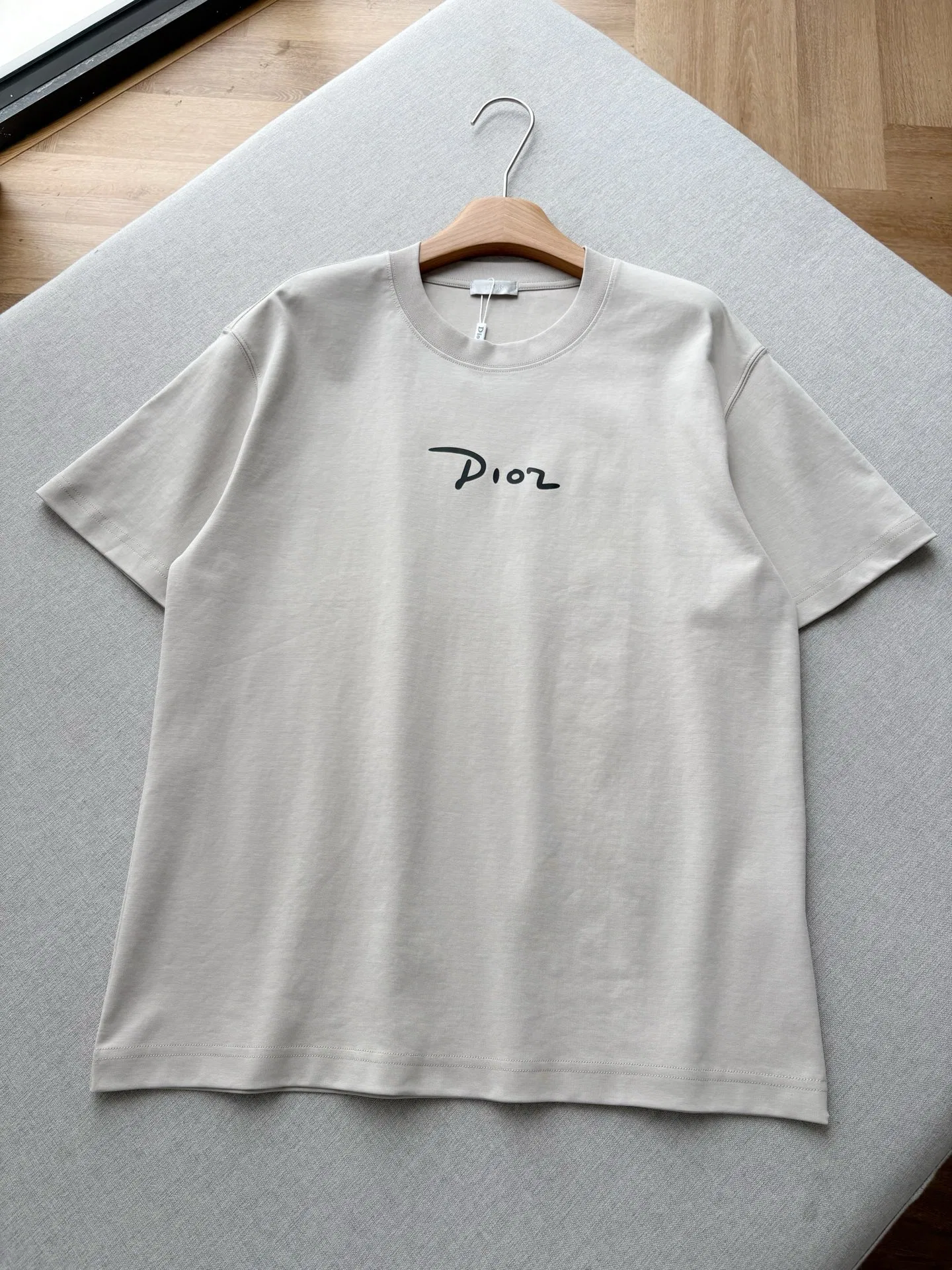 DIO 27FW OUNYZGO 069 반팔티셔츠 9