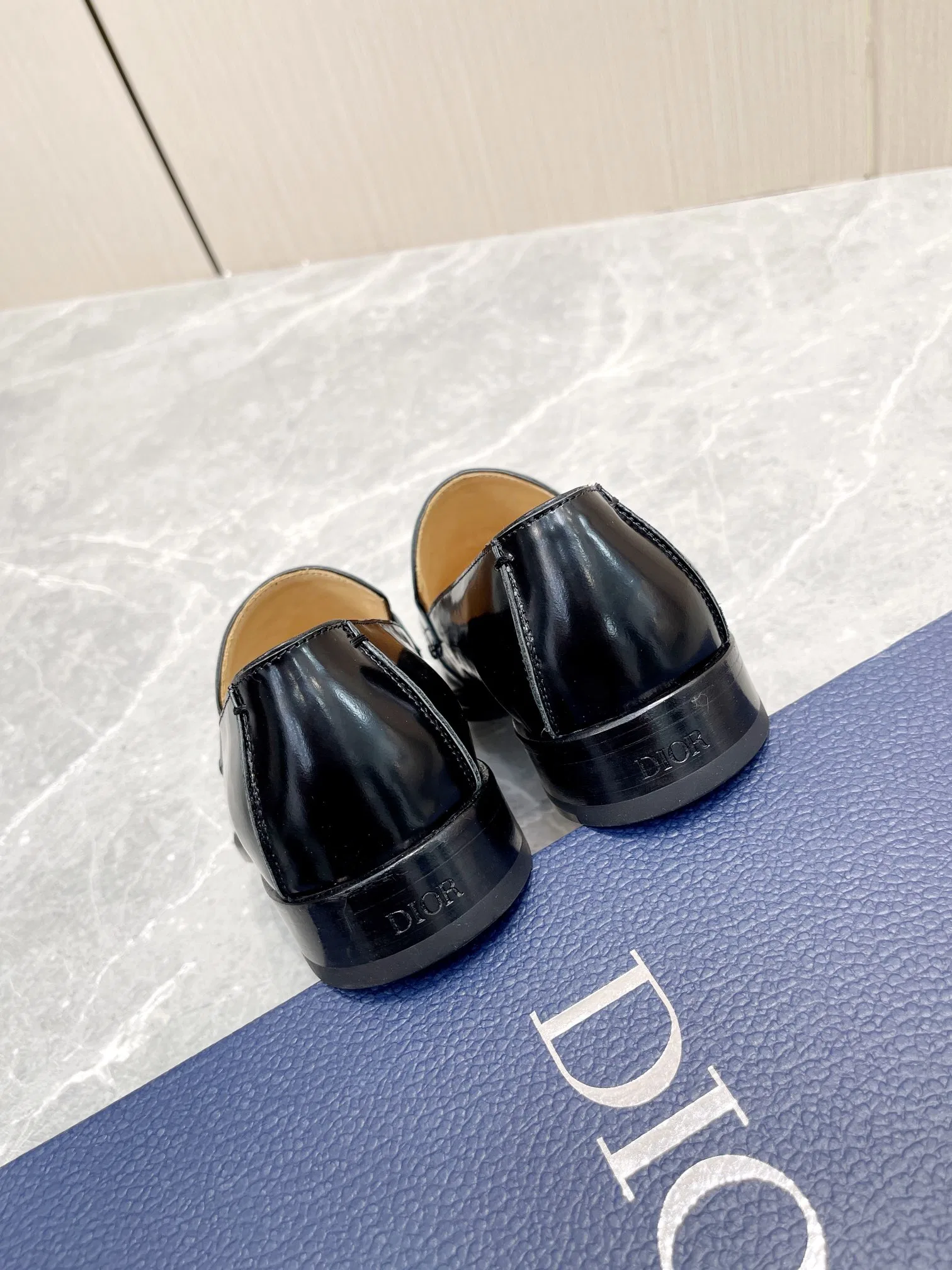 DIO 27FW PXEYMVH 011 구두 9