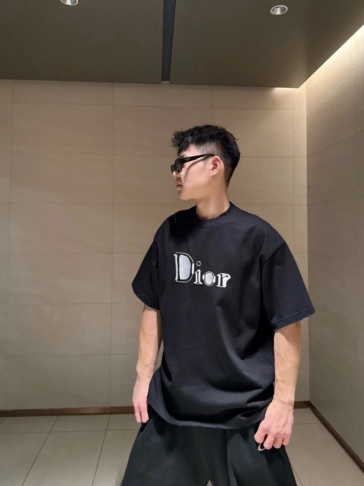 DIO 27FW SCFTZHE 002 반팔티셔츠 7