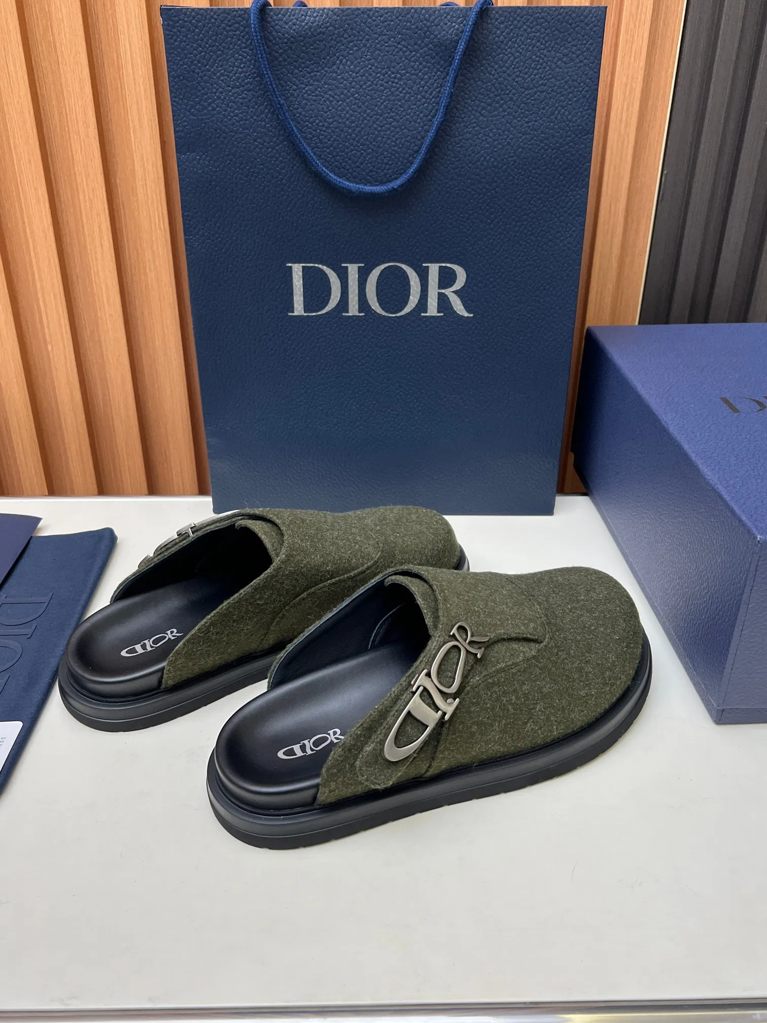 DIO 27FW VDWLMEJ 007 슬리퍼 7