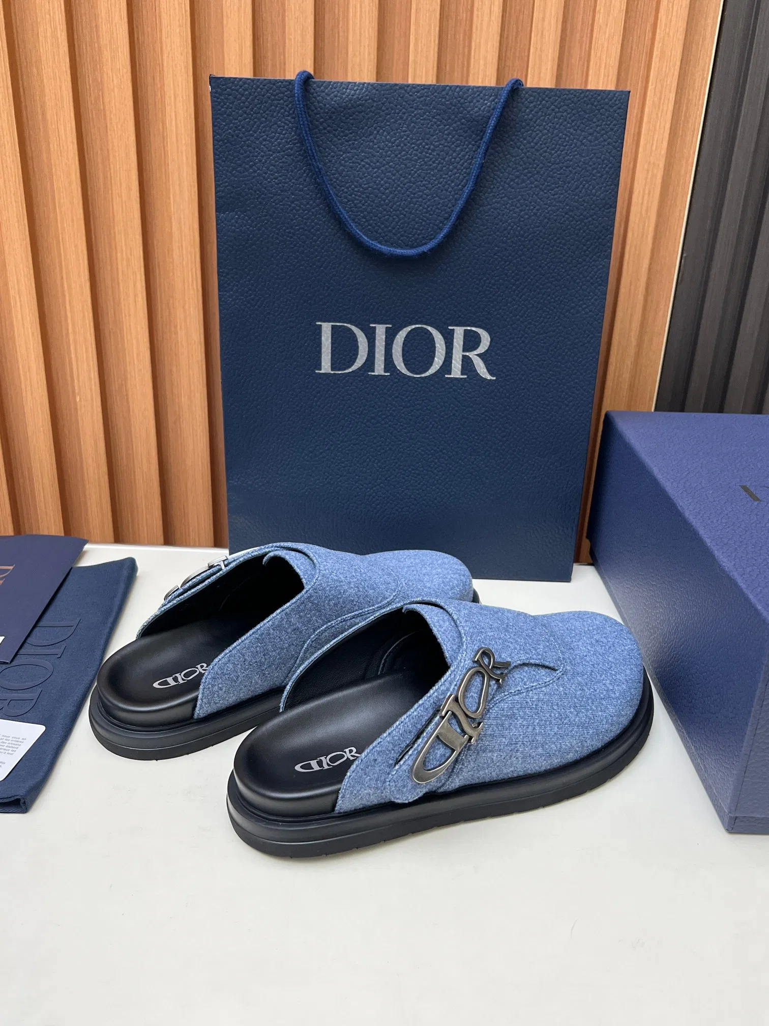 DIO 27FW VDWLMEJ 007 슬리퍼 15